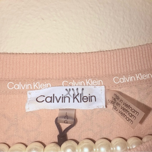 Calvin Klein Dusty Pink Logo Ribbed Crewneck - Picture 2 of 5